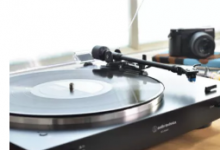 AudioTechnica的新型蓝牙廉价电唱机是现代黑胶唱片的梦想